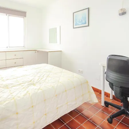 2 Bedroom In